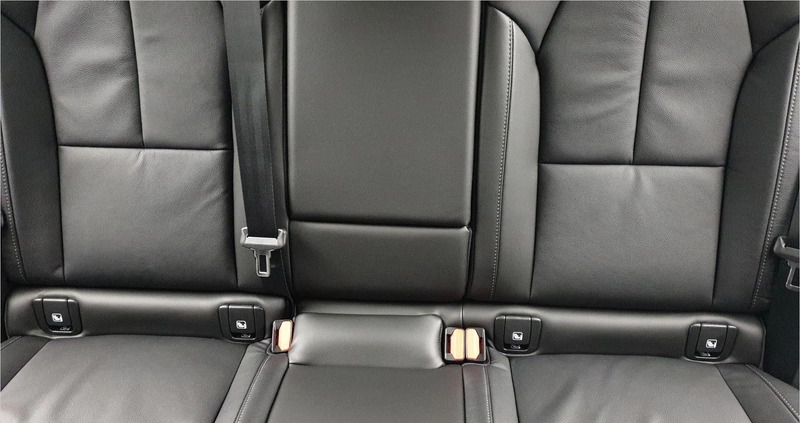 Volvo XC 40 cena 159511 przebieg: 5, rok produkcji 2023 z Baranów Sandomierski małe 407